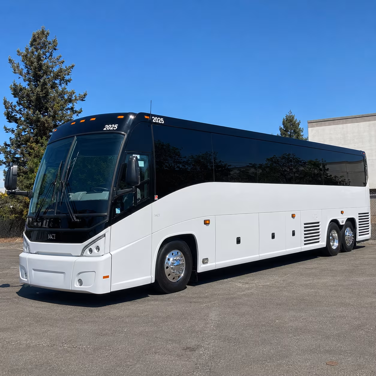 atlanta concert charter buses to state farm arena and ameris bank amphitheatre