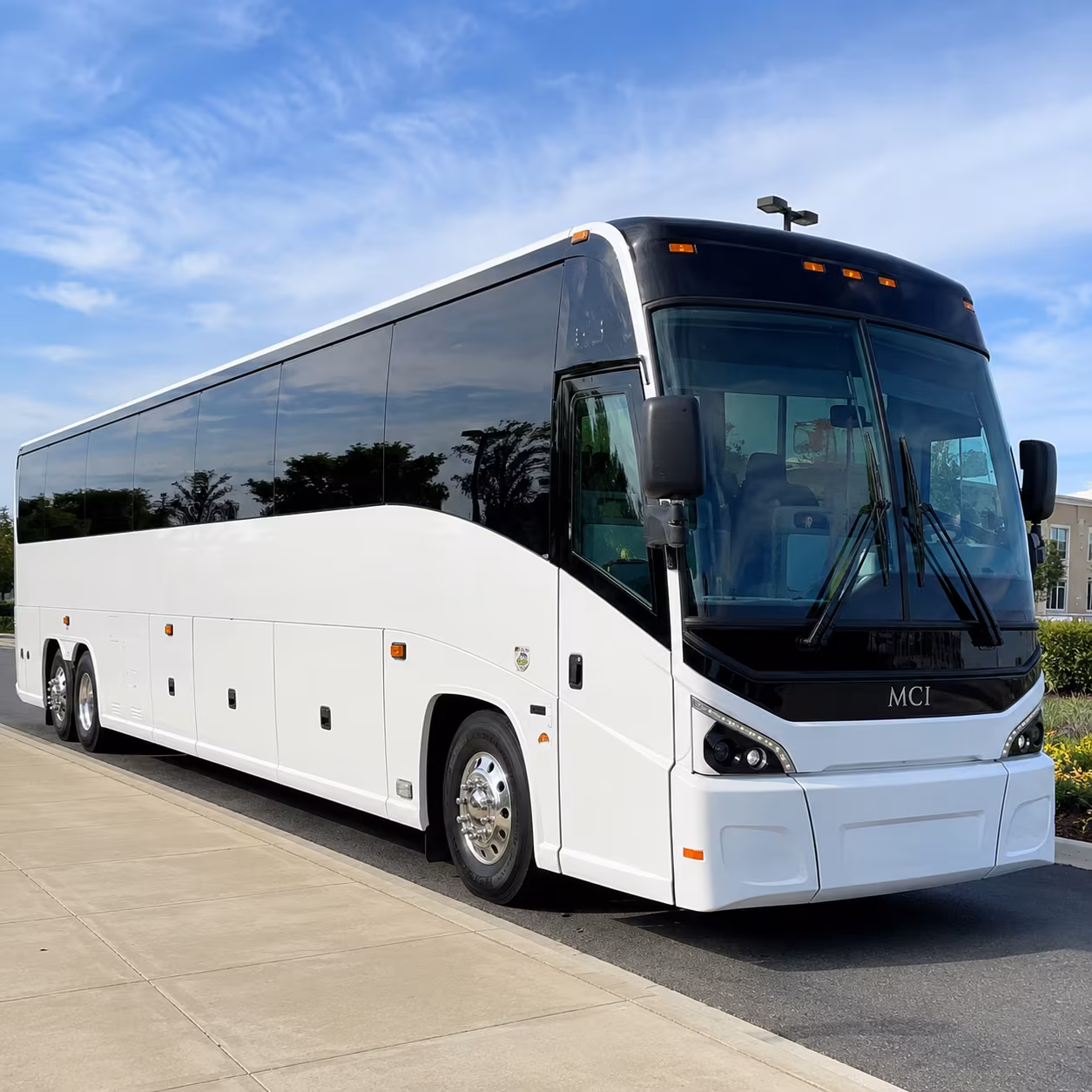 shuttle services between watson boulevard hotels and robins air force base