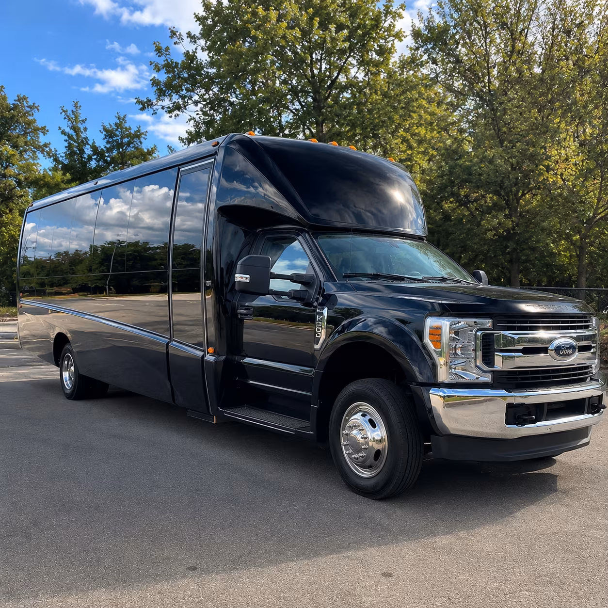 warner robins employee transportation onboard seating