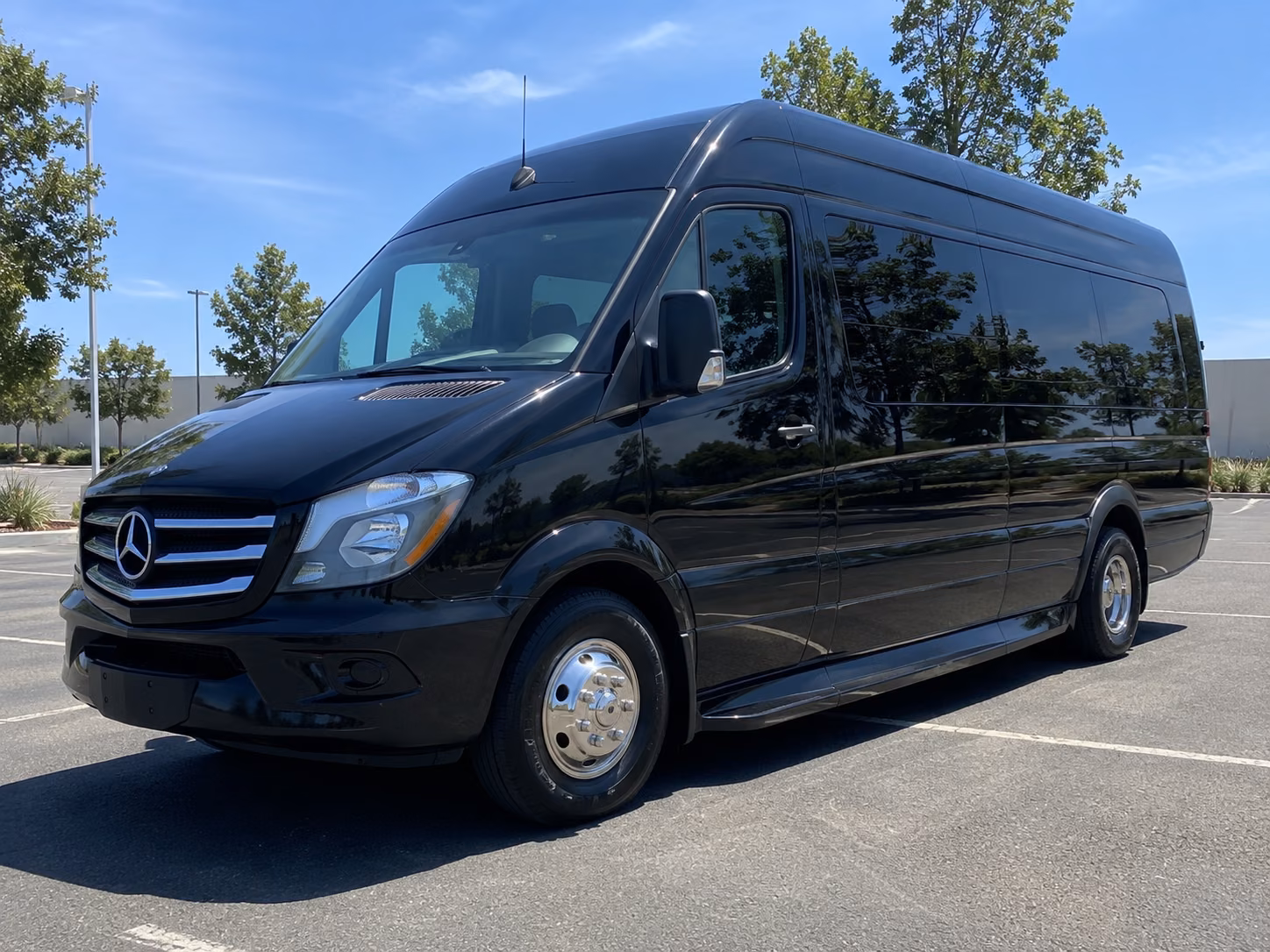 warner robins sporting event transportation onboard seating